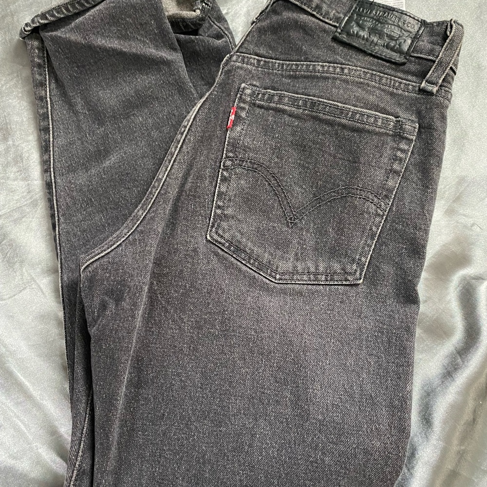 Levi's wedgie fit black grey, mom jeans